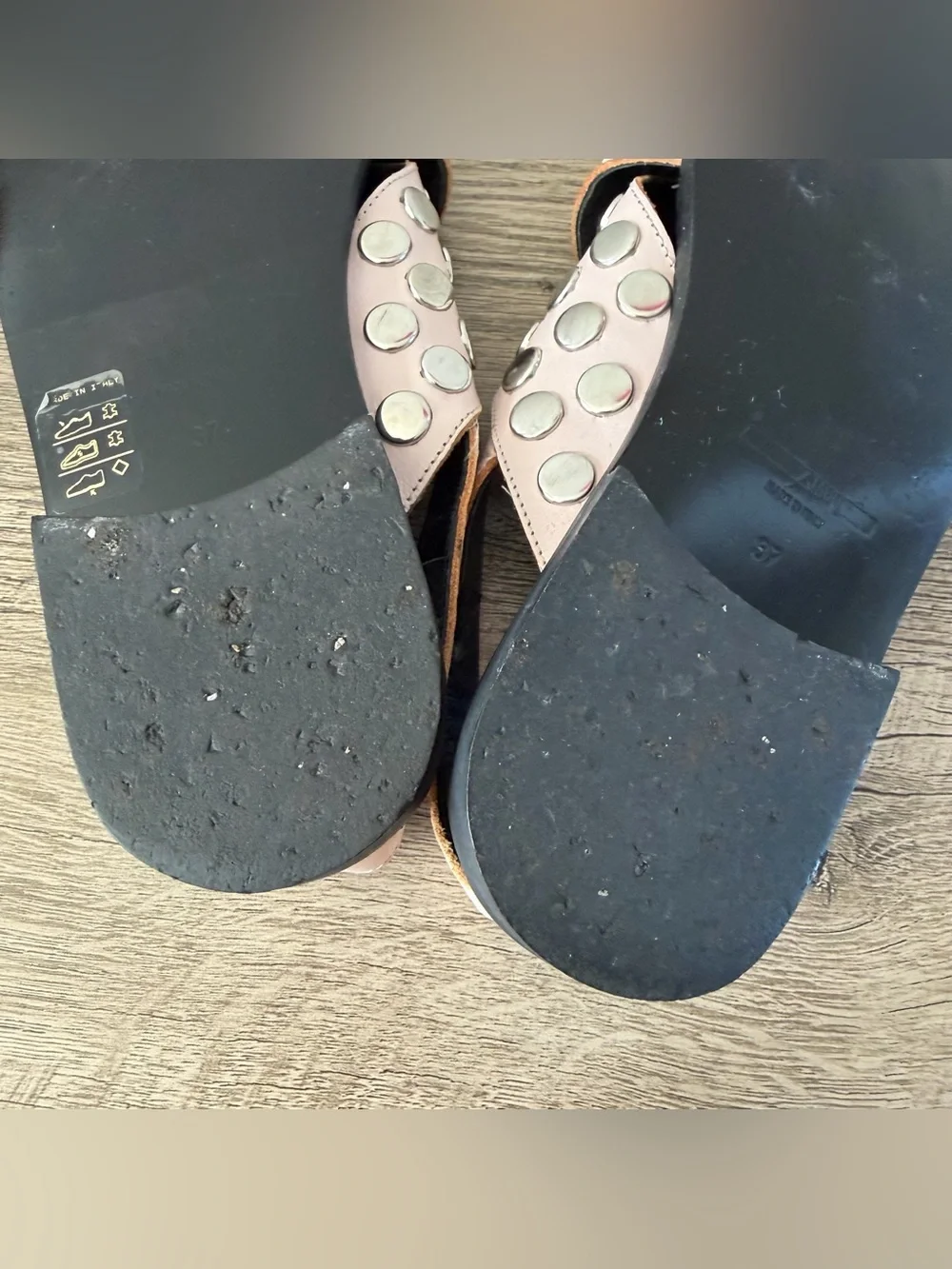 McQ By Alexander McQueen Black Studded Leather Sandals Cross Straps Size 37 Pink - Picture 10 of 10